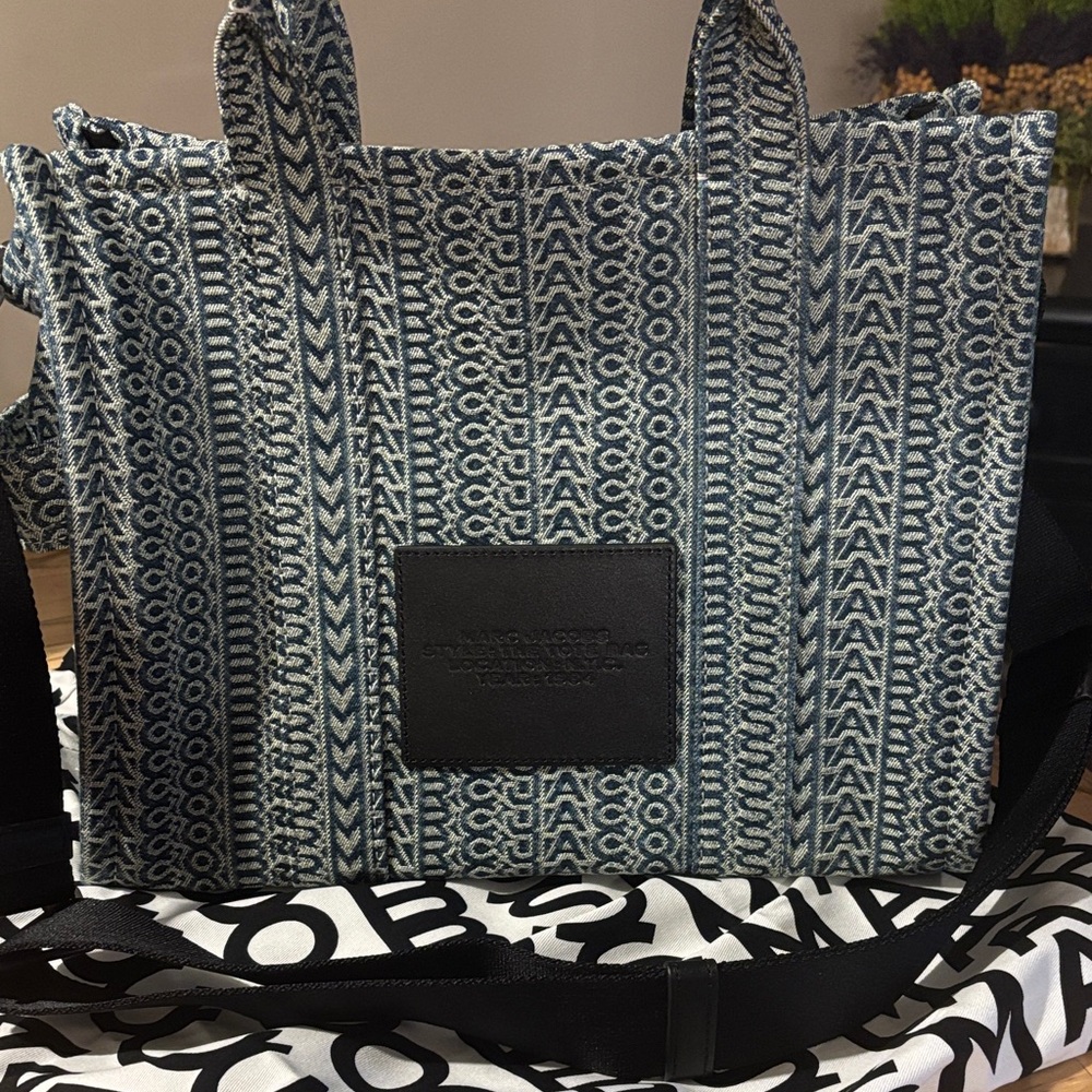 Marc Jacobs Black and White Logo Tote